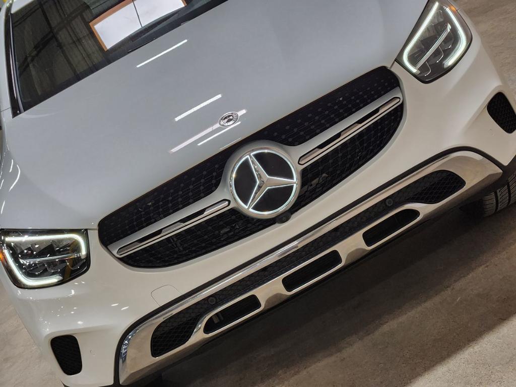used 2023 Mercedes-Benz GLC 300 car, priced at $35,085