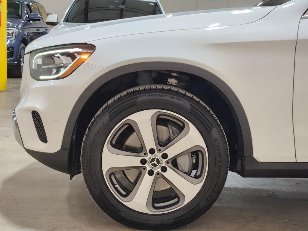 used 2023 Mercedes-Benz GLC 300 car, priced at $35,085