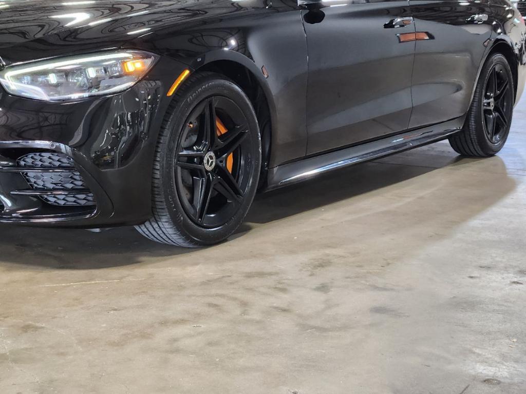 Mercedes-Benz S-Class view 17