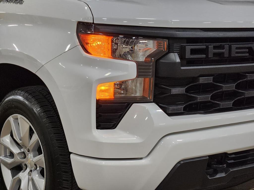 used 2022 Chevrolet Silverado 1500 car, priced at $30,994