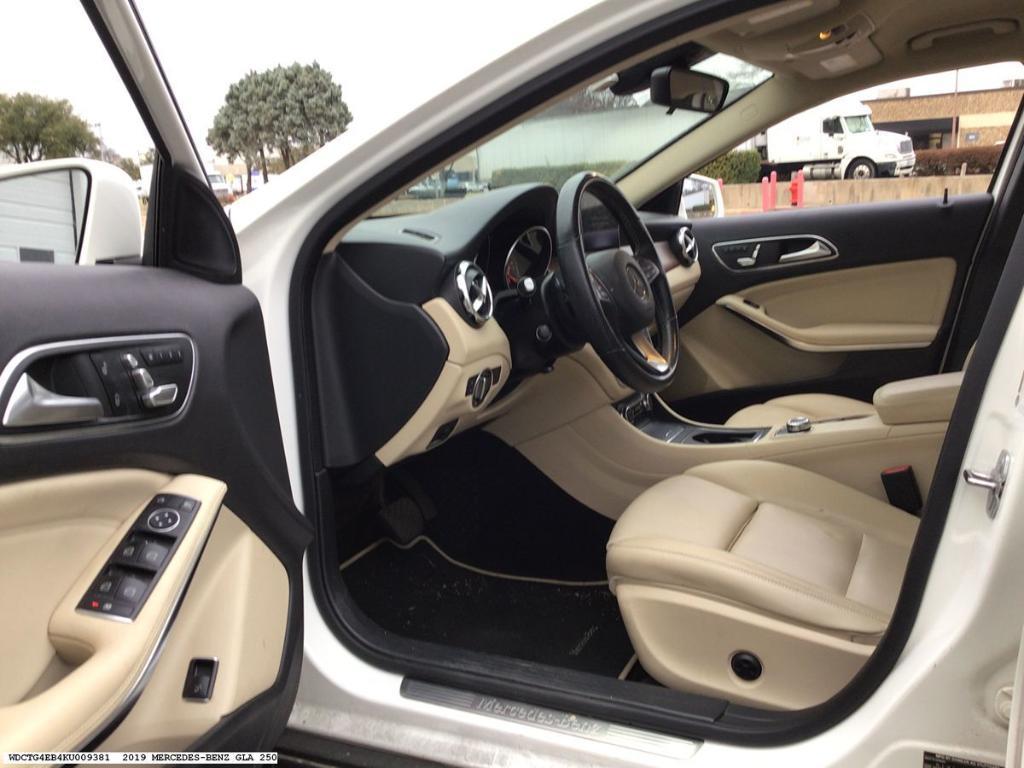 used 2019 Mercedes-Benz GLA 250 car, priced at $18,835