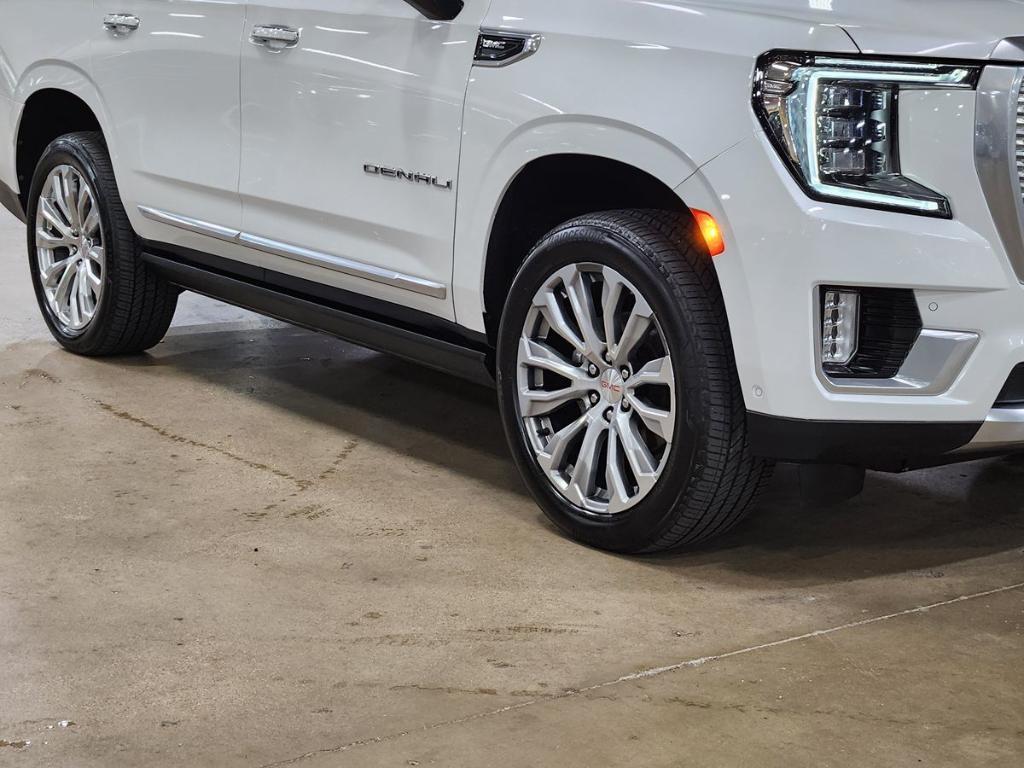 used 2023 GMC Yukon car, priced at $62,065