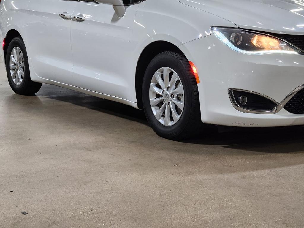 used 2018 Chrysler Pacifica car, priced at $19,408