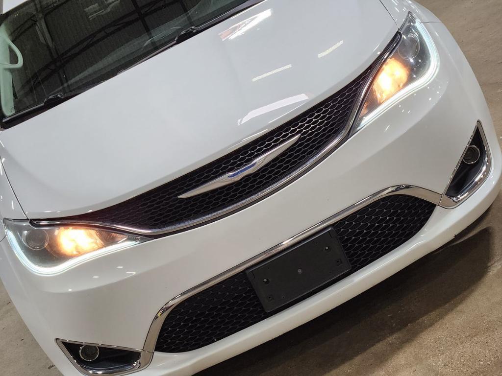 used 2018 Chrysler Pacifica car, priced at $19,408