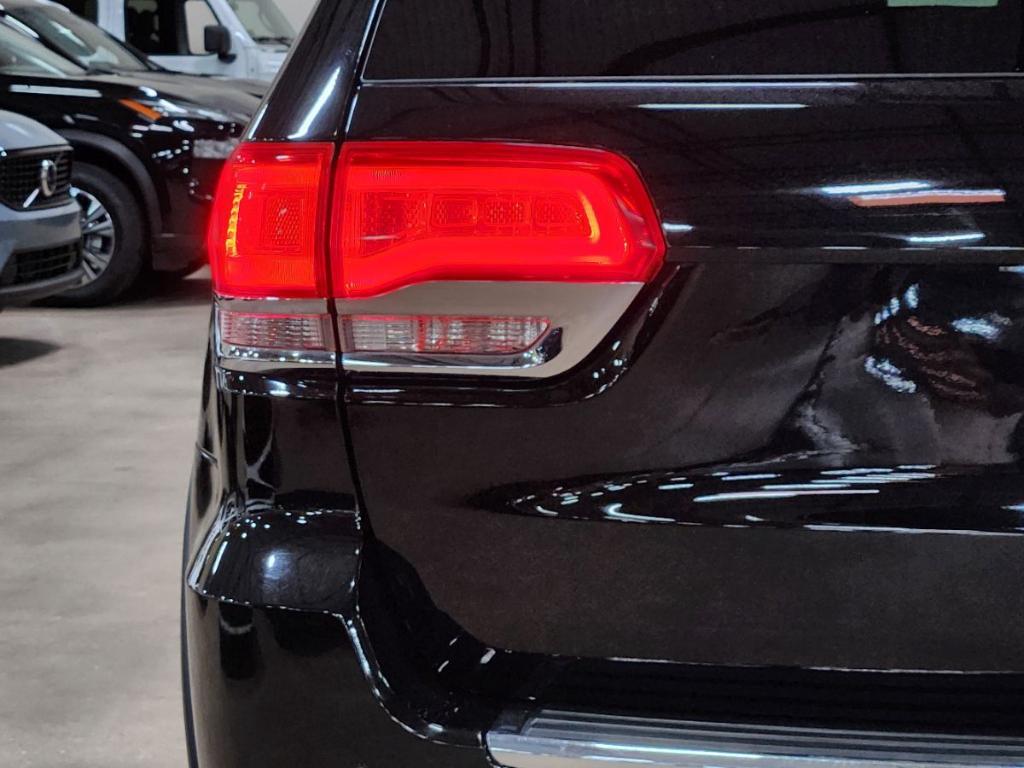 used 2017 Jeep Grand Cherokee car, priced at $15,646