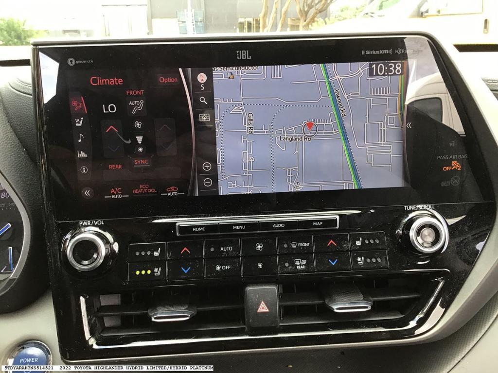 used 2022 Toyota Highlander Hybrid car, priced at $25,375