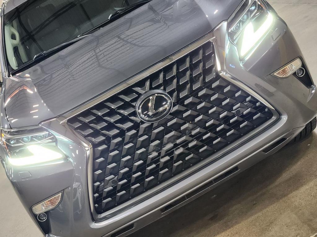 used 2020 Lexus GX 460 car, priced at $38,832