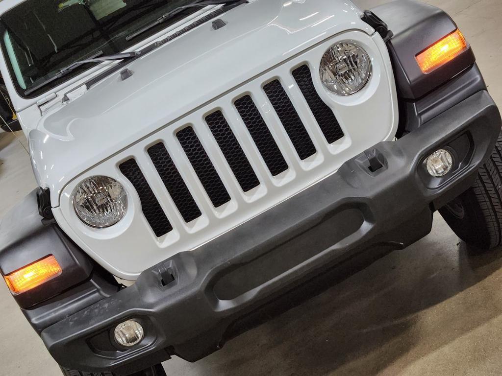 used 2021 Jeep Wrangler car, priced at $27,915