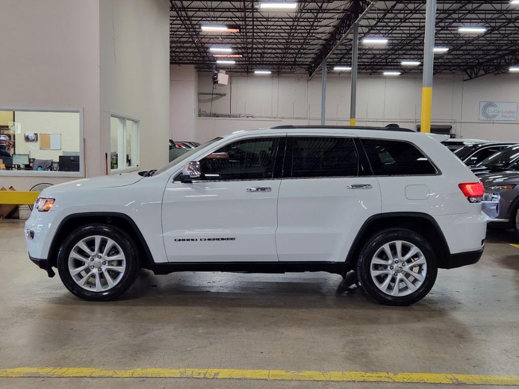 used 2017 Jeep Grand Cherokee car, priced at $18,174