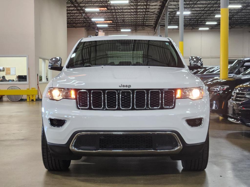 used 2017 Jeep Grand Cherokee car, priced at $18,174