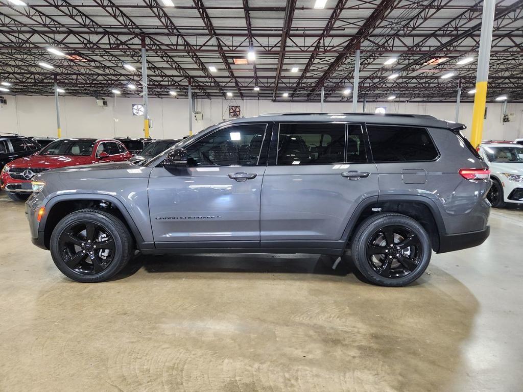 used 2022 Jeep Grand Cherokee L car, priced at $28,232
