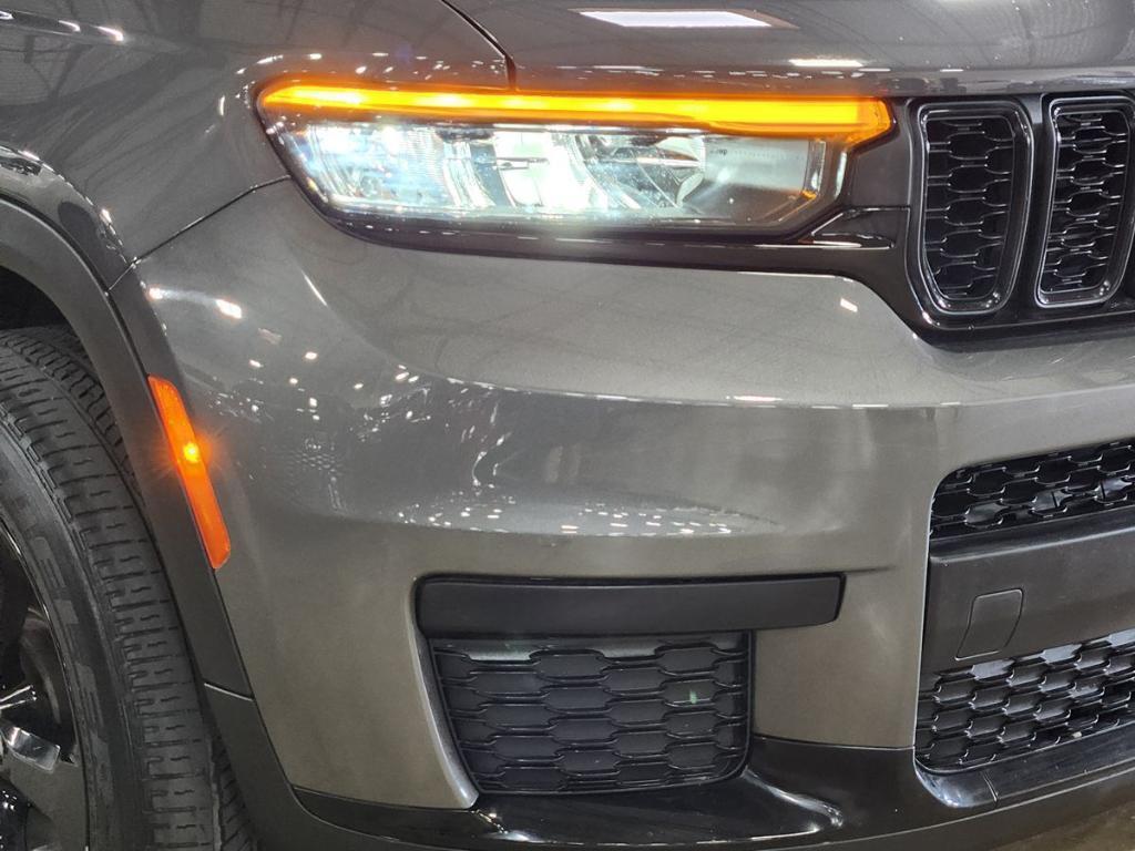 used 2022 Jeep Grand Cherokee L car, priced at $28,232