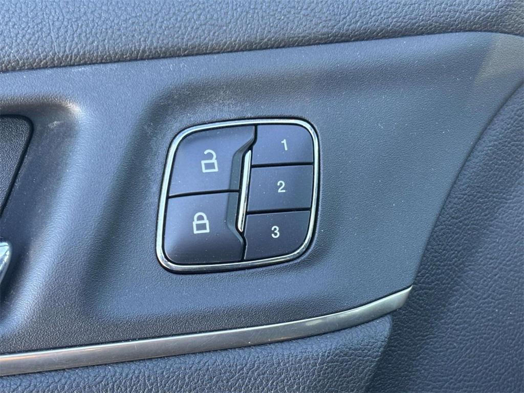 used 2017 Lincoln MKC car, priced at $13,300