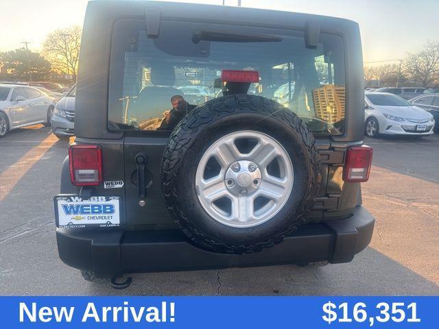 used 2016 Jeep Wrangler Unlimited car, priced at $16,351