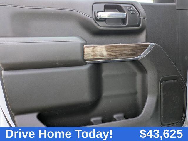 used 2022 Chevrolet Silverado 2500 car, priced at $44,037
