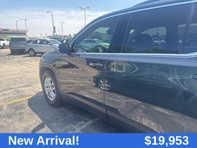 used 2019 Chevrolet Traverse car, priced at $20,365