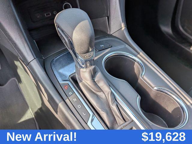 used 2022 Chevrolet Equinox car, priced at $19,628