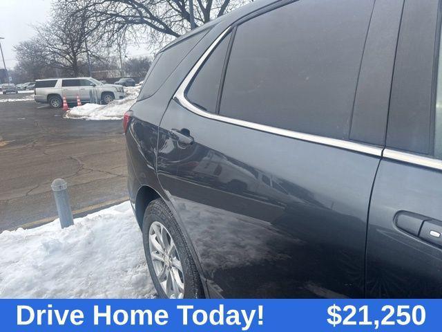 used 2023 Chevrolet Equinox car, priced at $21,250