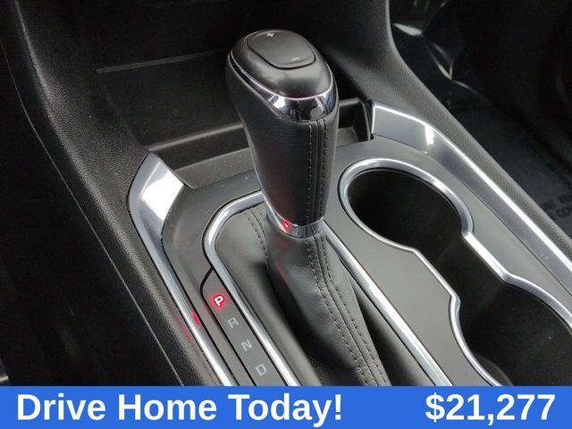 used 2020 Chevrolet Traverse car, priced at $21,277