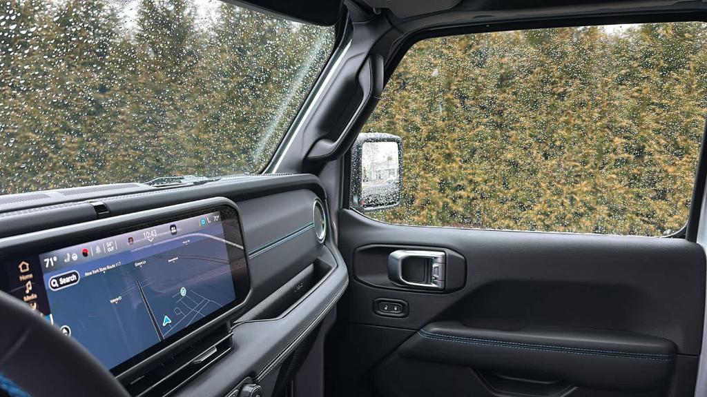 new 2024 Jeep Wrangler 4xe car