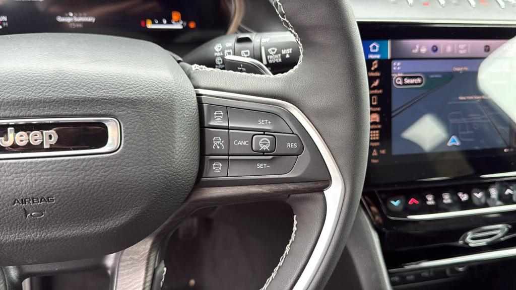 new 2026 Jeep Grand Cherokee car, priced at $49,910