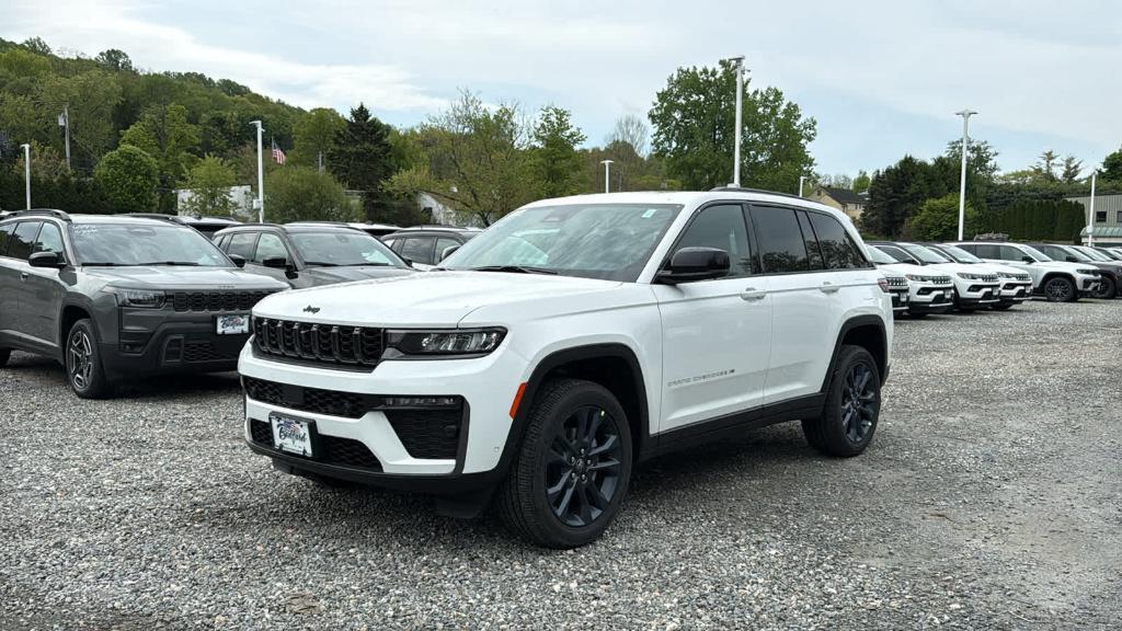 new 2026 Jeep Grand Cherokee car, priced at $50,885