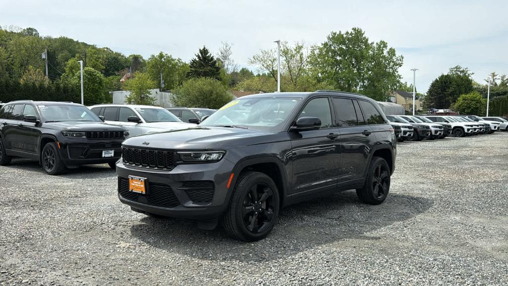 used 2023 Jeep Grand Cherokee car, priced at $32,579
