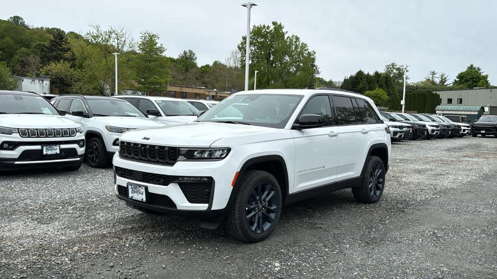 new 2026 Jeep Grand Cherokee car, priced at $50,885