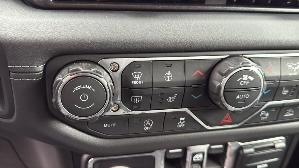 new 2026 Jeep Wrangler car, priced at $54,350