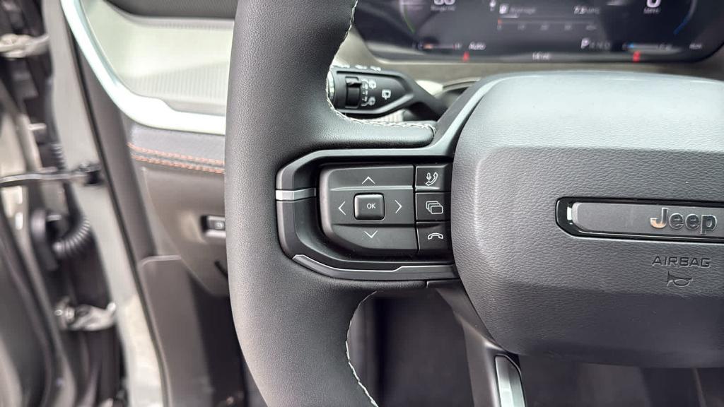 new 2026 Jeep Cherokee car, priced at $43,905
