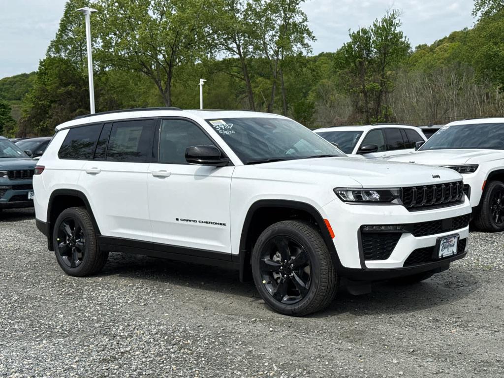 new 2026 Jeep Grand Cherokee L car, priced at $51,910