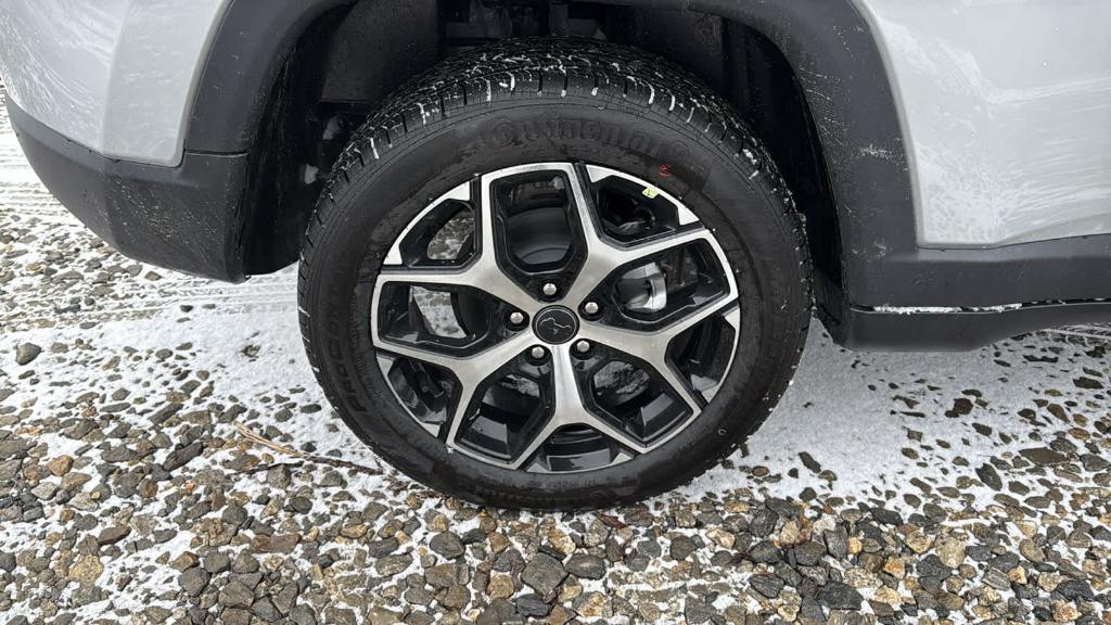 new 2026 Jeep Compass car, priced at $34,705