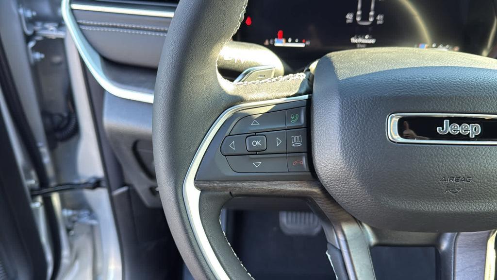 new 2025 Jeep Grand Cherokee L car, priced at $52,835