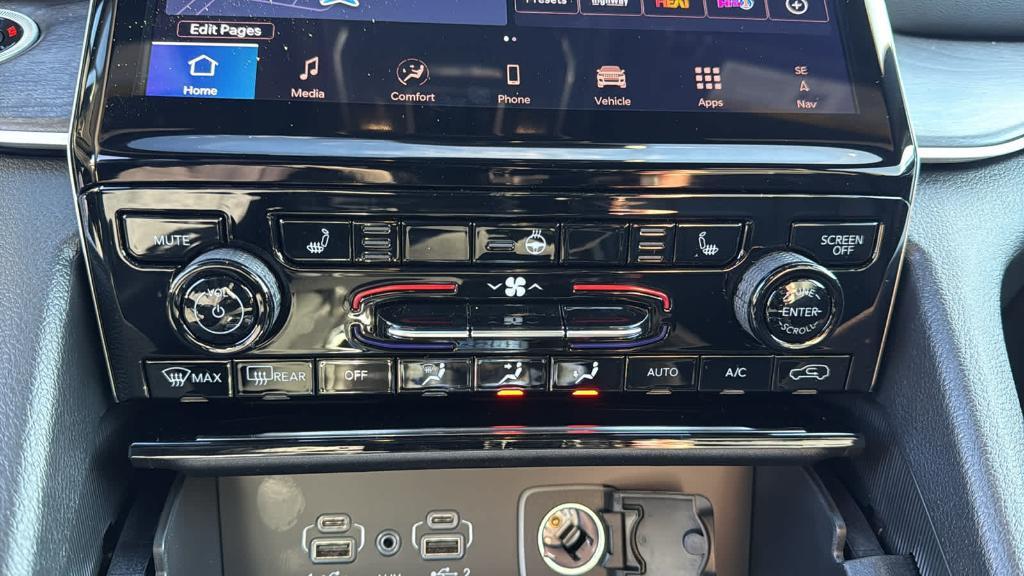 new 2025 Jeep Grand Cherokee L car, priced at $52,835