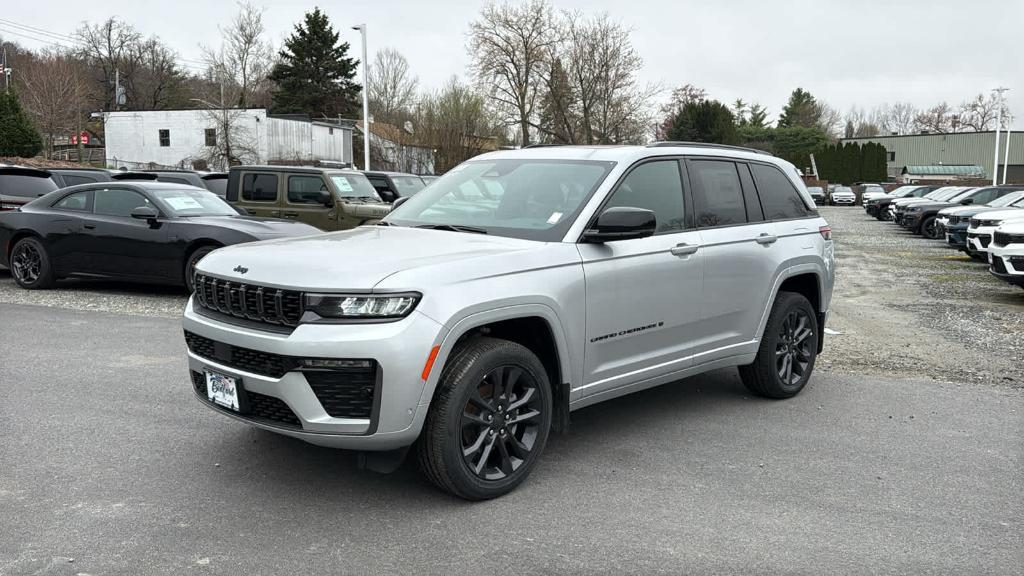 new 2026 Jeep Grand Cherokee car, priced at $52,055