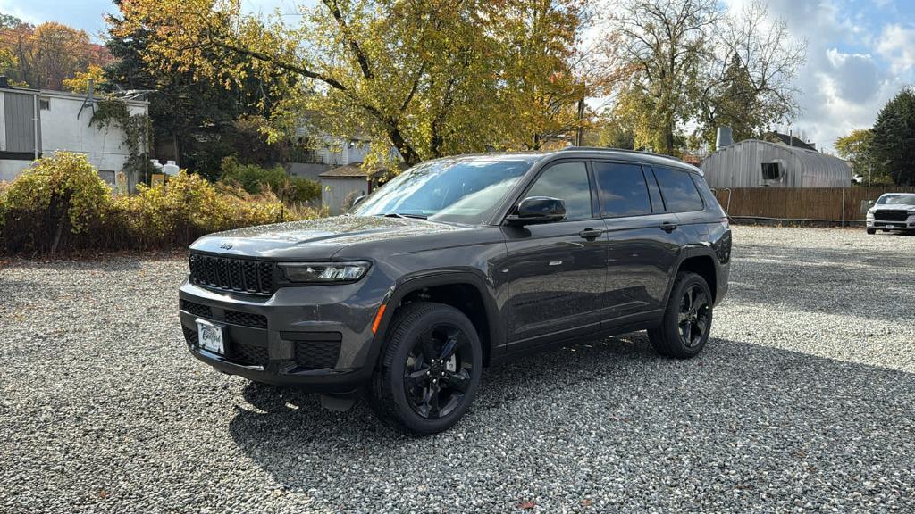 new 2025 Jeep Grand Cherokee L car, priced at $48,375
