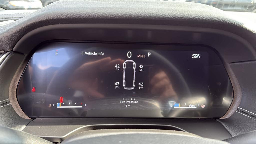 new 2025 Jeep Grand Cherokee L car, priced at $48,375