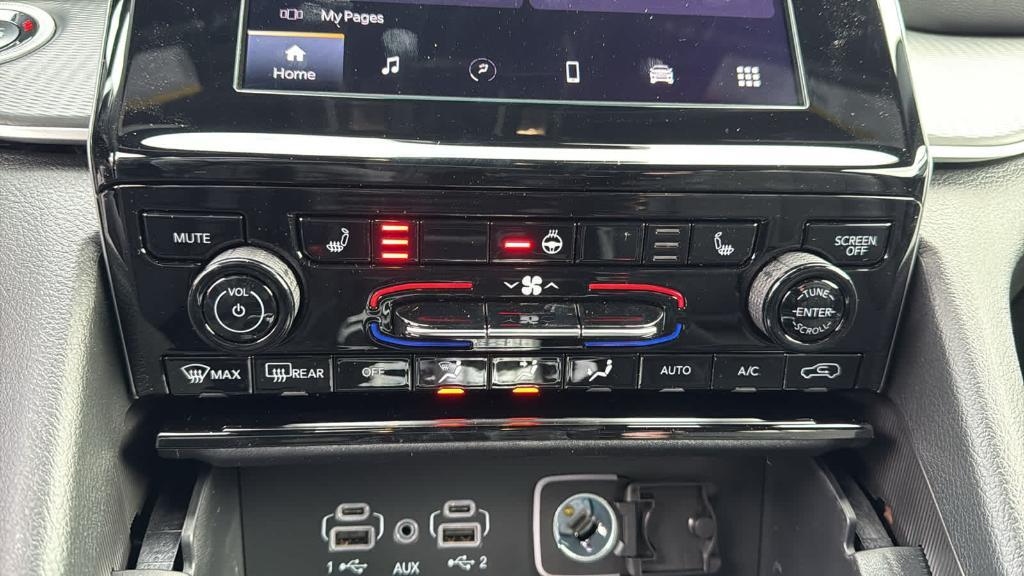 new 2025 Jeep Grand Cherokee car, priced at $47,050