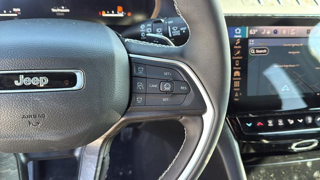 new 2026 Jeep Grand Cherokee car, priced at $48,275