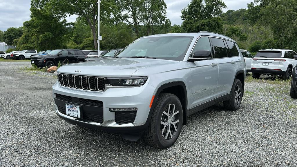 new 2025 Jeep Grand Cherokee L car, priced at $51,535