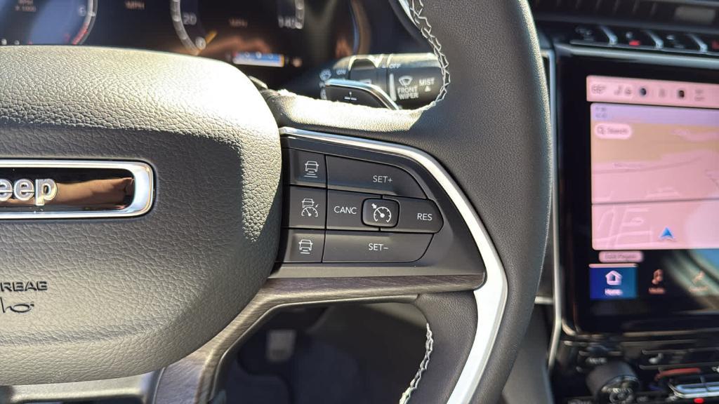 new 2025 Jeep Grand Cherokee L car, priced at $53,085