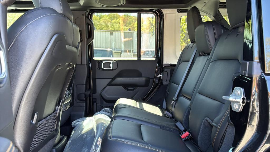 new 2026 Jeep Wrangler car, priced at $58,665