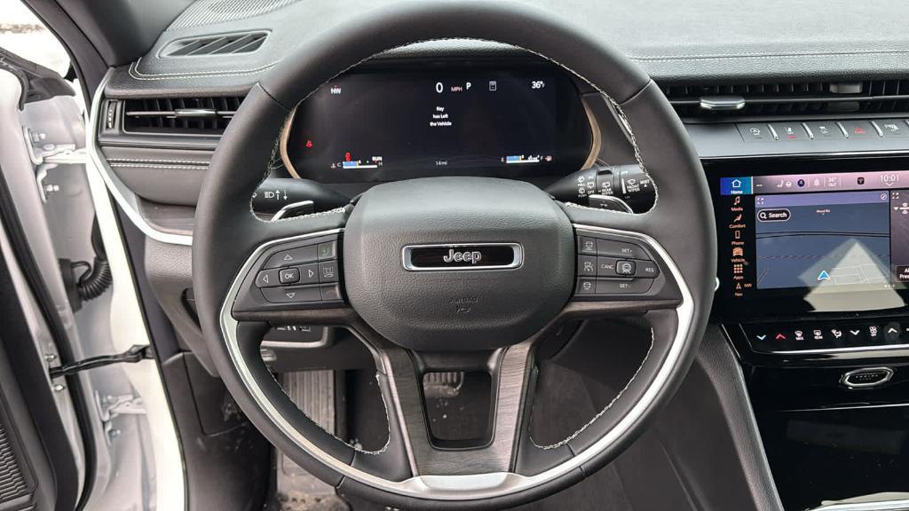 new 2026 Jeep Grand Cherokee car, priced at $47,155