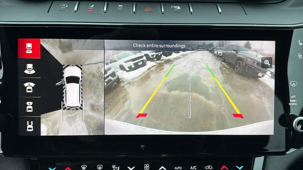 new 2026 Jeep Grand Cherokee car, priced at $53,155