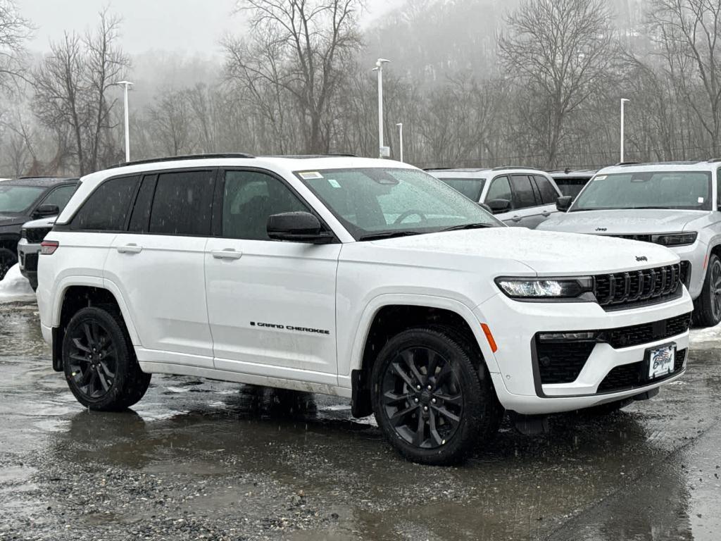 new 2026 Jeep Grand Cherokee car, priced at $53,155