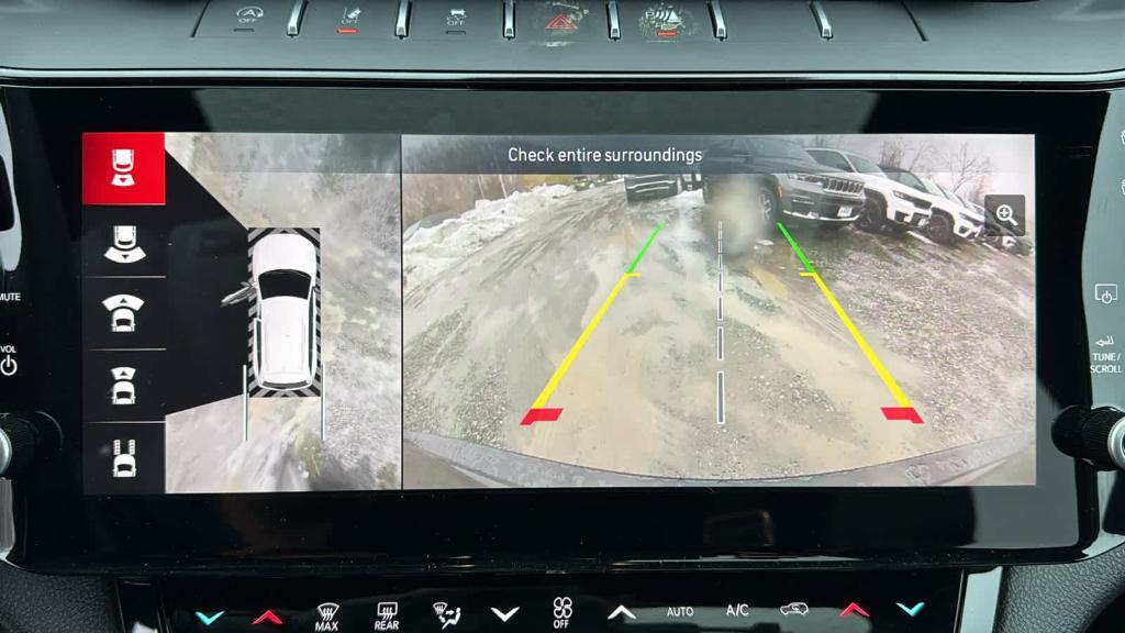 new 2026 Jeep Grand Cherokee car, priced at $53,330