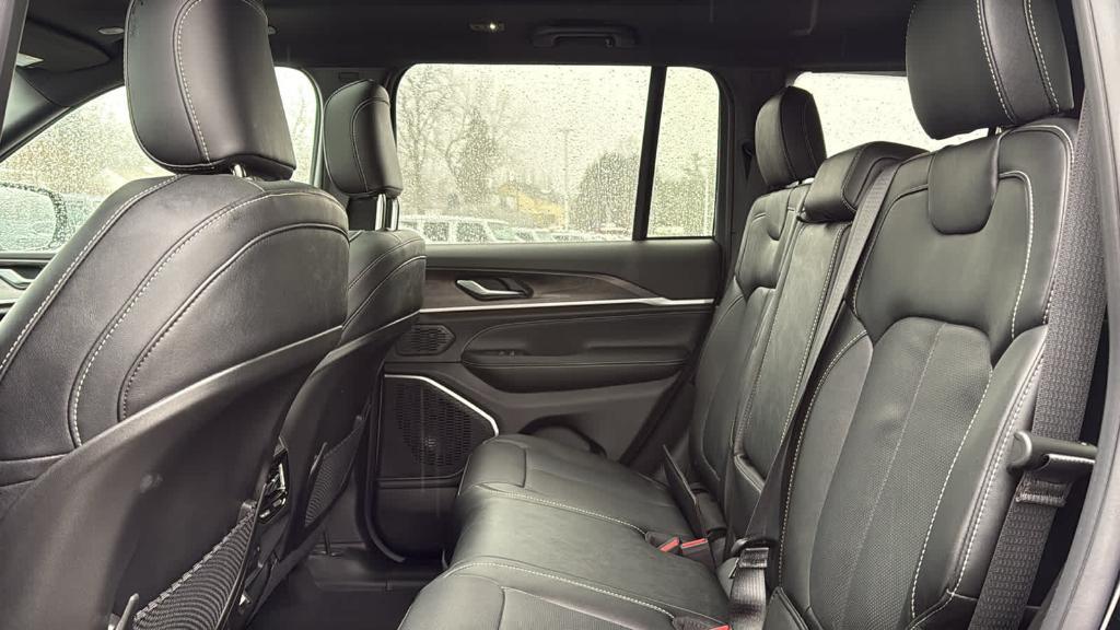 new 2026 Jeep Grand Cherokee car, priced at $53,330