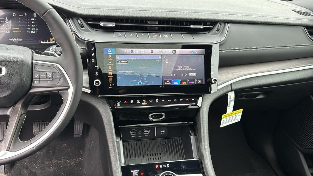 new 2026 Jeep Grand Cherokee car, priced at $53,330