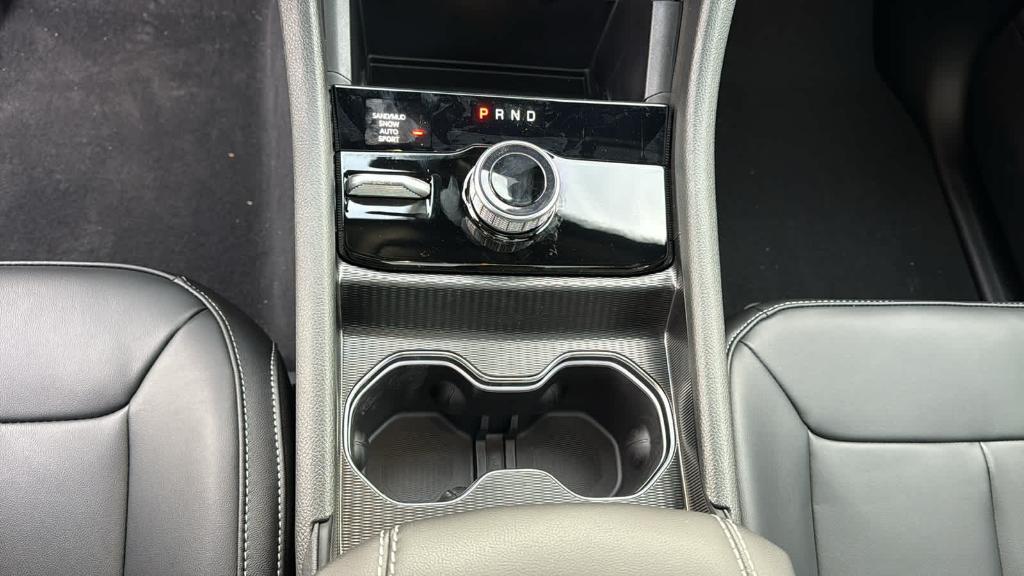 new 2025 Jeep Grand Cherokee L car, priced at $50,610