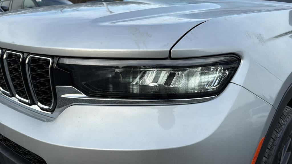 new 2025 Jeep Grand Cherokee L car, priced at $50,610